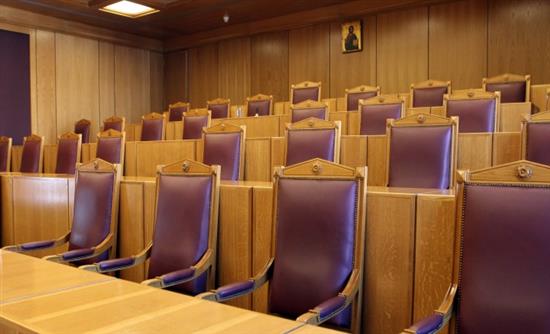 Στην αντεπίθεση για τους μισθούς