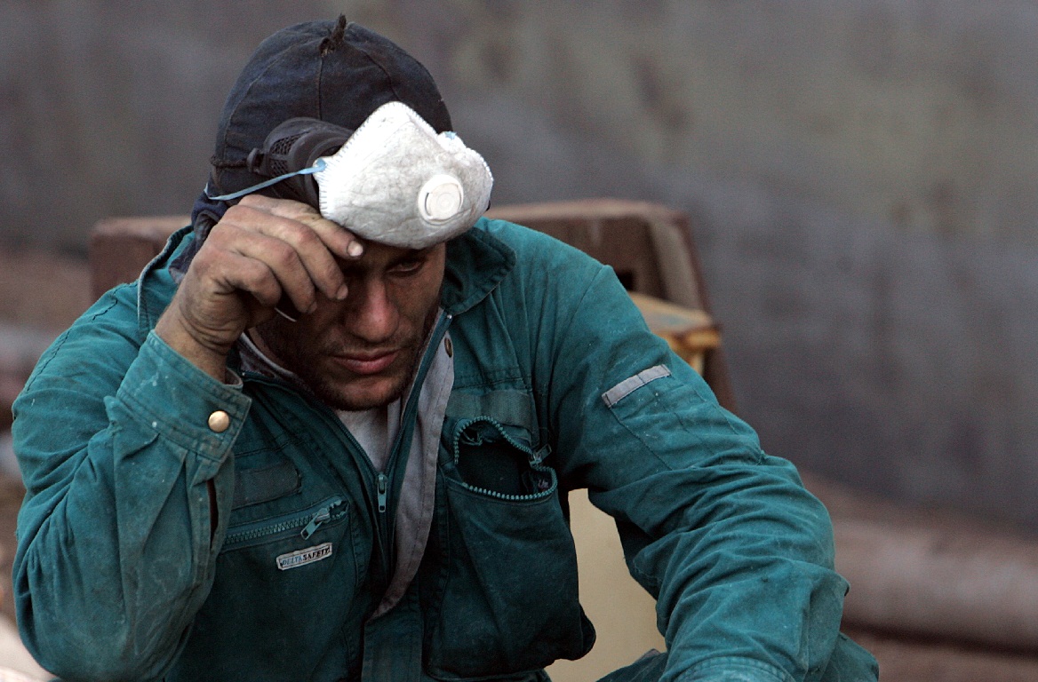 ΕΕ: Ρουμάνοι και Έλληνες οι πιο σκληρά εργαζόμενοι