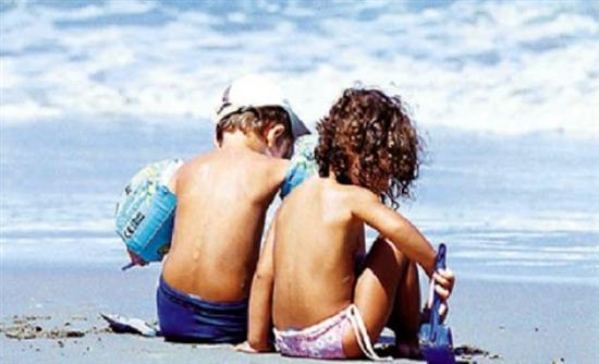 Πώς θα αποφύγετε τις μολύνσεις των παιδιών από τη θάλασσα