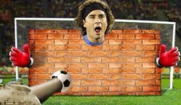 ΦΩΤO-Χαμός με τον Οτσόα!