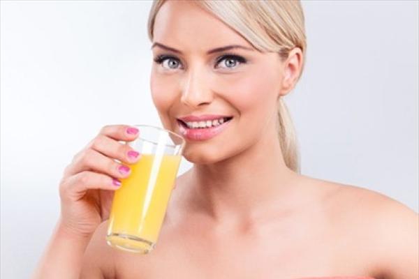 Τροφές που λευκαίνουν τα δόντια