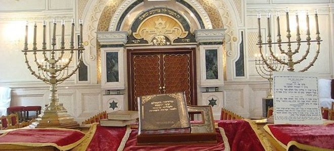 Αντιδράσεις για τη βεβήλωση του Μνημείου Ολοκαυτώματος στην Αθήνα