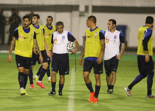 “Ντόπες” από Σάντος και “Κάρα” στους διεθνείς