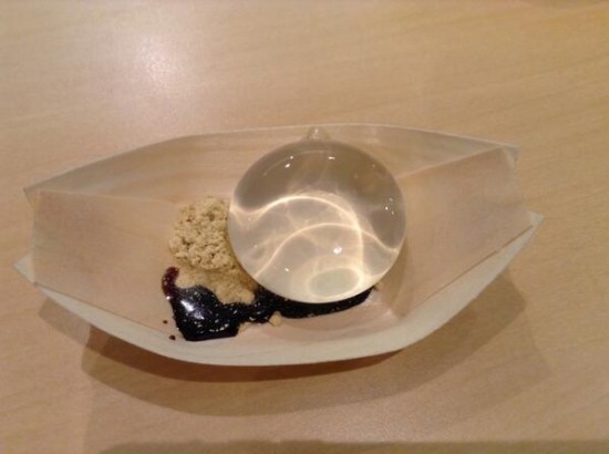 ΦΩΤΟ-Η… σταγόνα νερό που κάνει θραύση στην Ιαπωνία