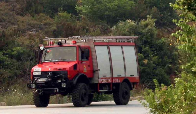 Φωτιά στην Εθνική Οδό Πατρών-Πύργου