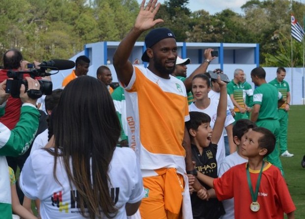 ΦΩΤΟ-Βασικός ο Ντρογμπά, με μία προπόνηση ο Τουρέ