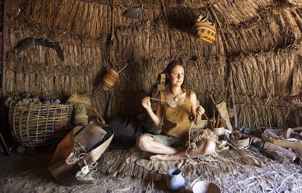 ΦΩΤΟ-Έζησε έναν χρόνο στο δάσος