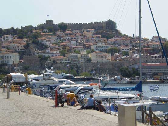 Ηλικιωμένος “έσβησε” στη μέση του δρόμου