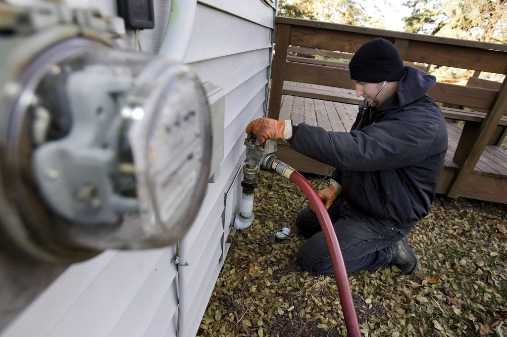 Μείωση του Ειδικού Φόρου Κατανάλωσης ζητούν οι πρατηριούχοι