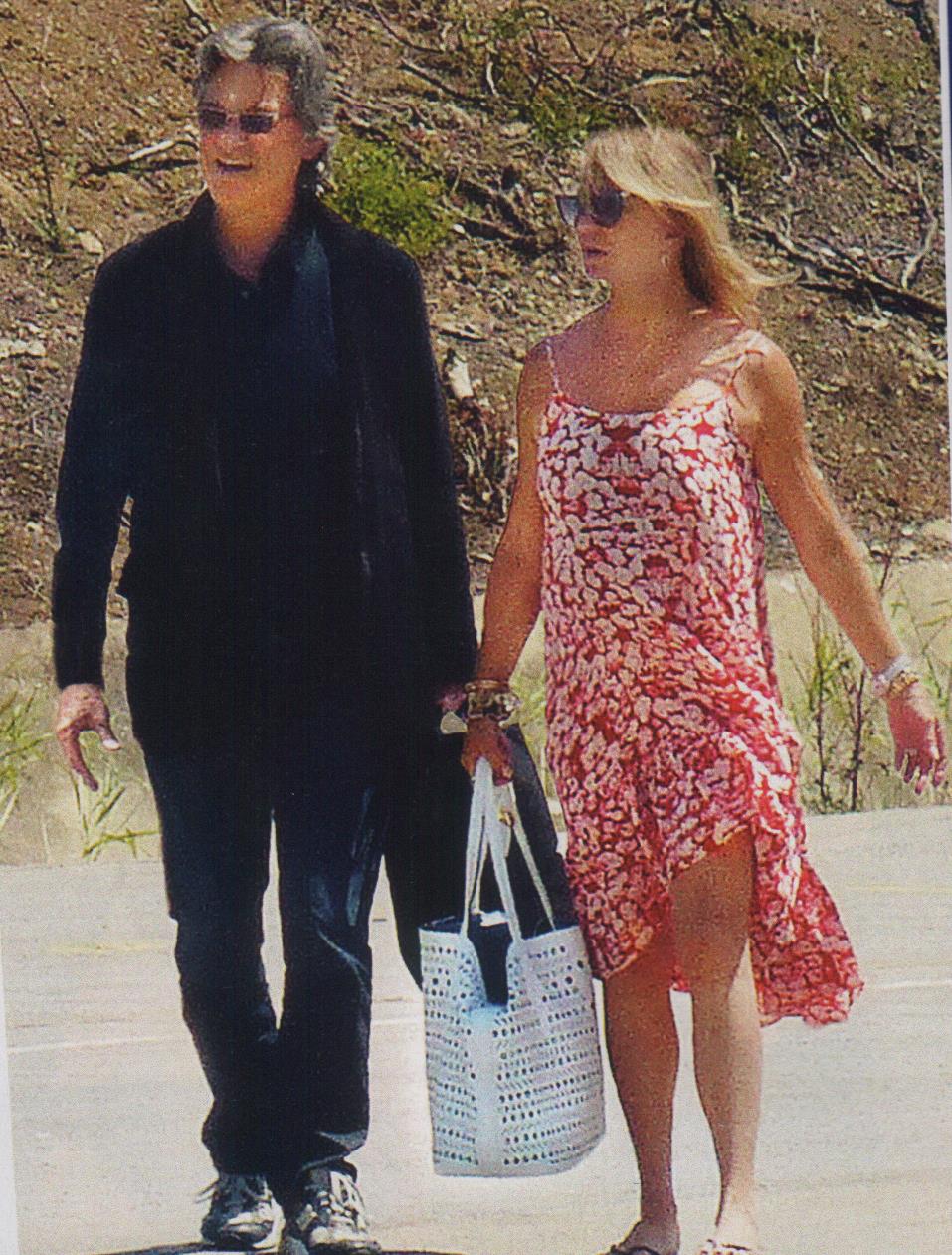 ΦΩΤΟ-Χόουν και Ράσελ στην Σκιάθο