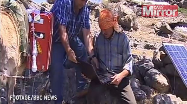 ΒΙΝΤΕΟ-Φωτοβολταϊκά σε…γαϊδούρια