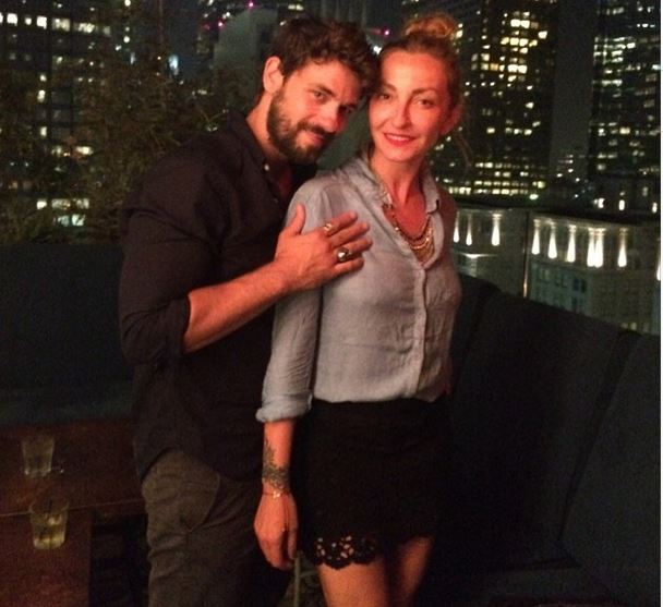 ΦΩΤΟ-Ο Τότσικας έκανε πρόταση γάμου στην Ρέβη