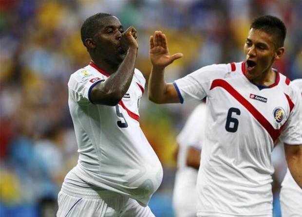 Κάνουν “φύλλο και φτερό” την Κόστα Ρίκα