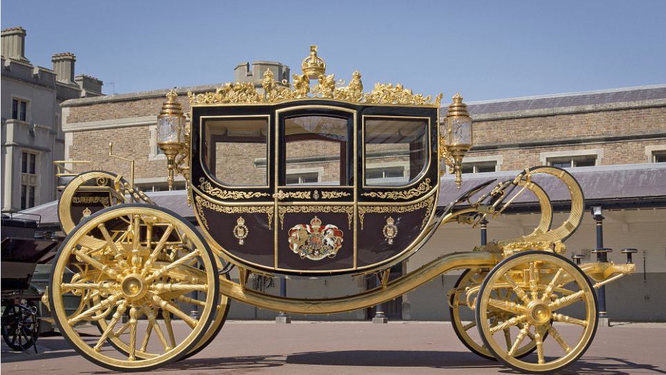 ΦΩΤΟ-Η νέα άμαξα της βασίλισσας Ελισάβετ