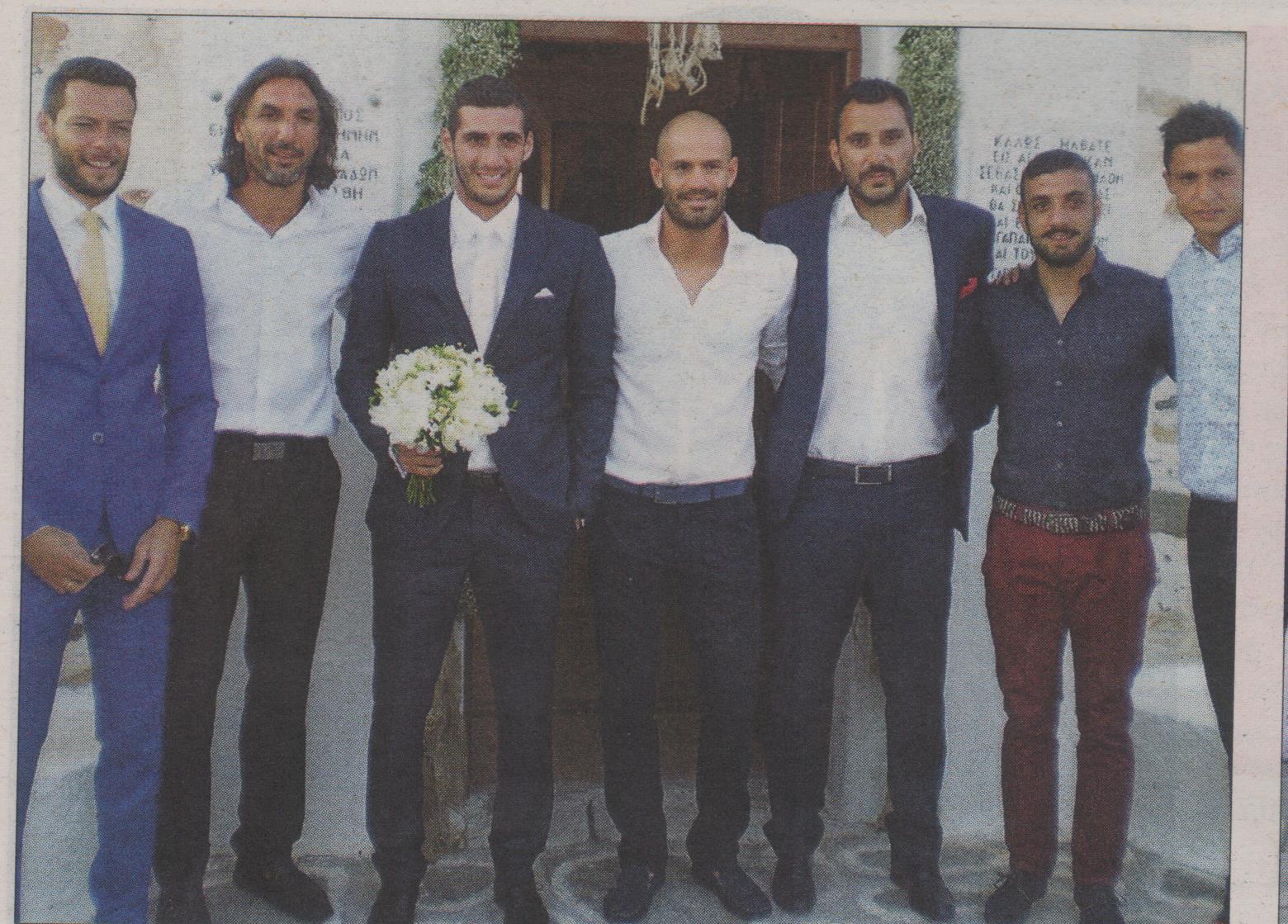 ΦΩΤΟ-Ο γάμος του Πετρόπουλου