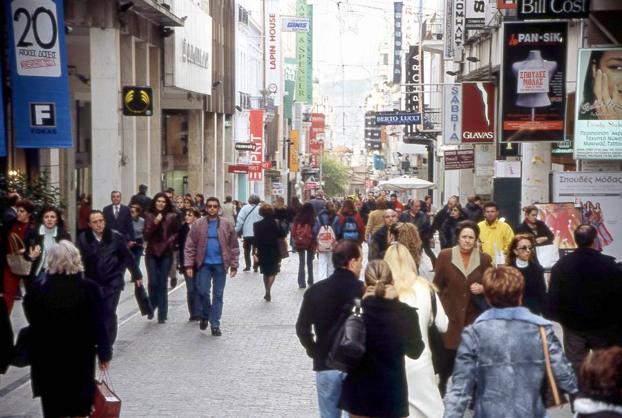 Υπέρ των ανοικτών καταστημάτων την Κυριακή ο ΣΕΤΕ