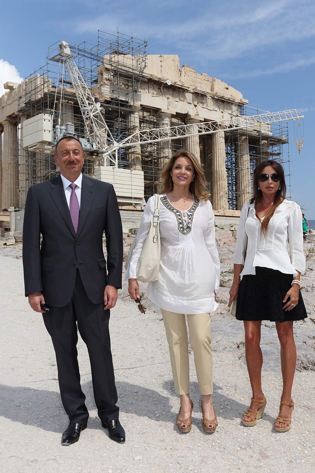 Η Γκερέκου με το προεδρικό ζεύγος του Αζερμπαϊτζάν στην Ακρόπολη