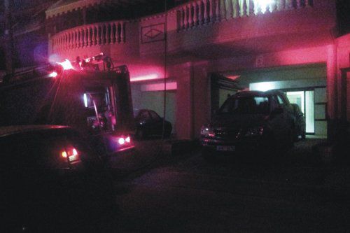 Φωτιά σε υπόστεγο στο Ηράκλειο Κρήτης