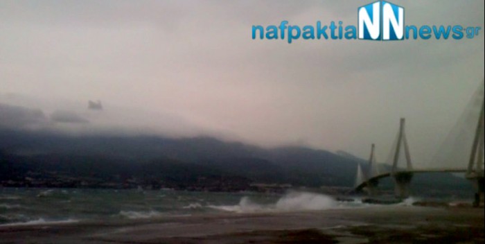 ΒΙΝΤΕΟ-Θυελλώδεις άνεμοι στο Αντίρριο