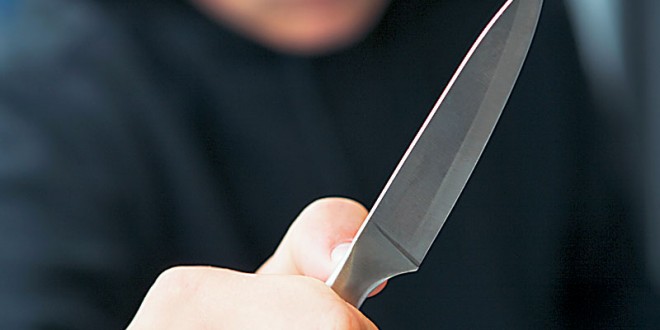 Απόπειρα αυτοκτονίας με μαχαίρι έκανε 27χρονος