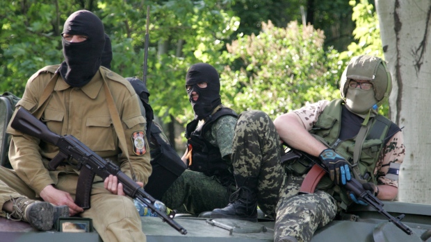 Νεκρός από πυρά δημοσιογράφος στην Ουκρανία