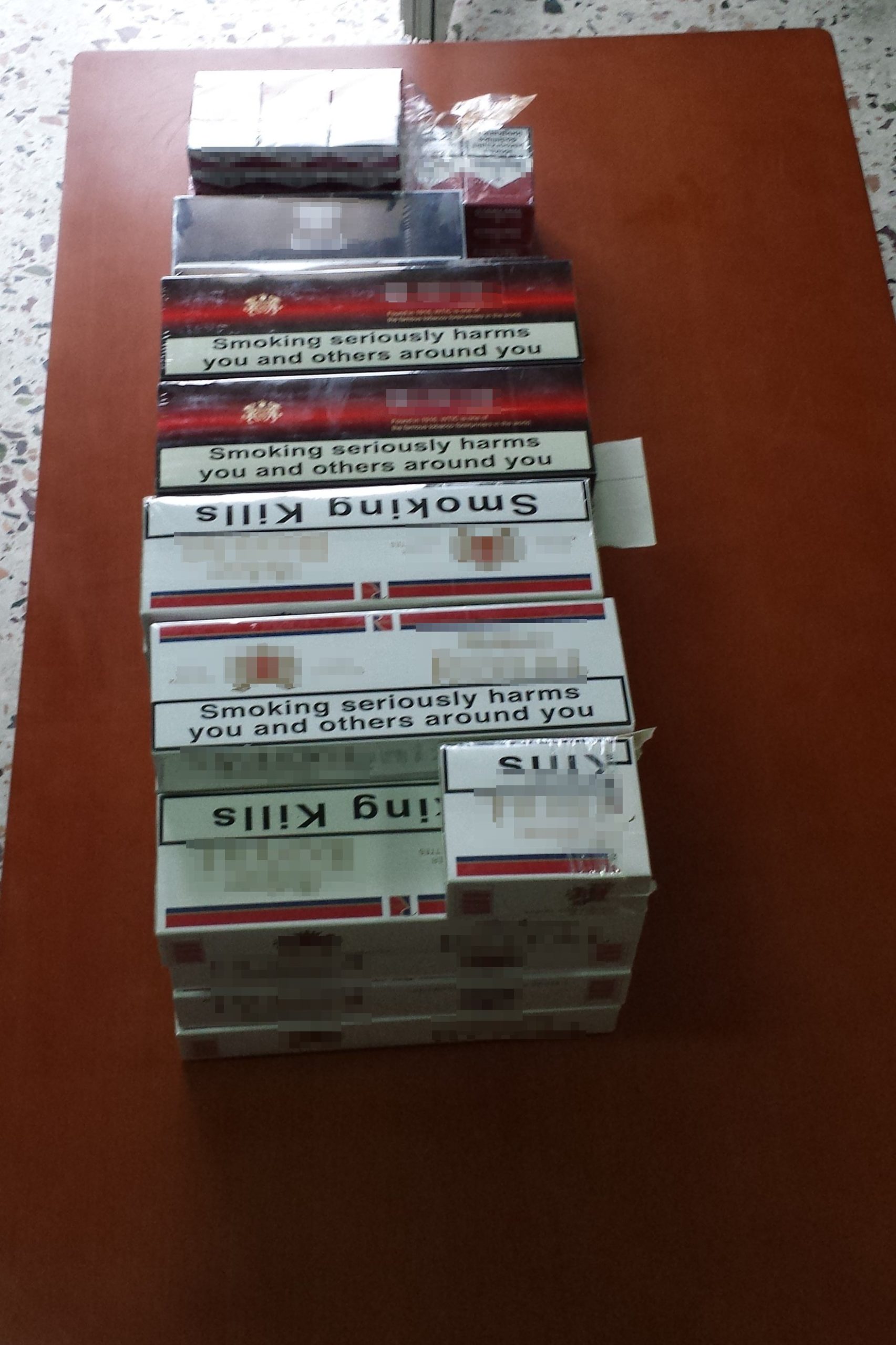 Είχαν λαθραία τσιγάρα