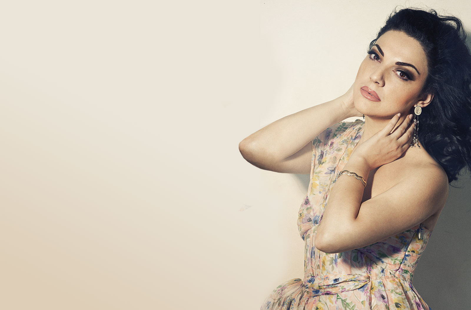 Την απέλυσαν λόγω ομοφοβικών σχολίων στο Facebook