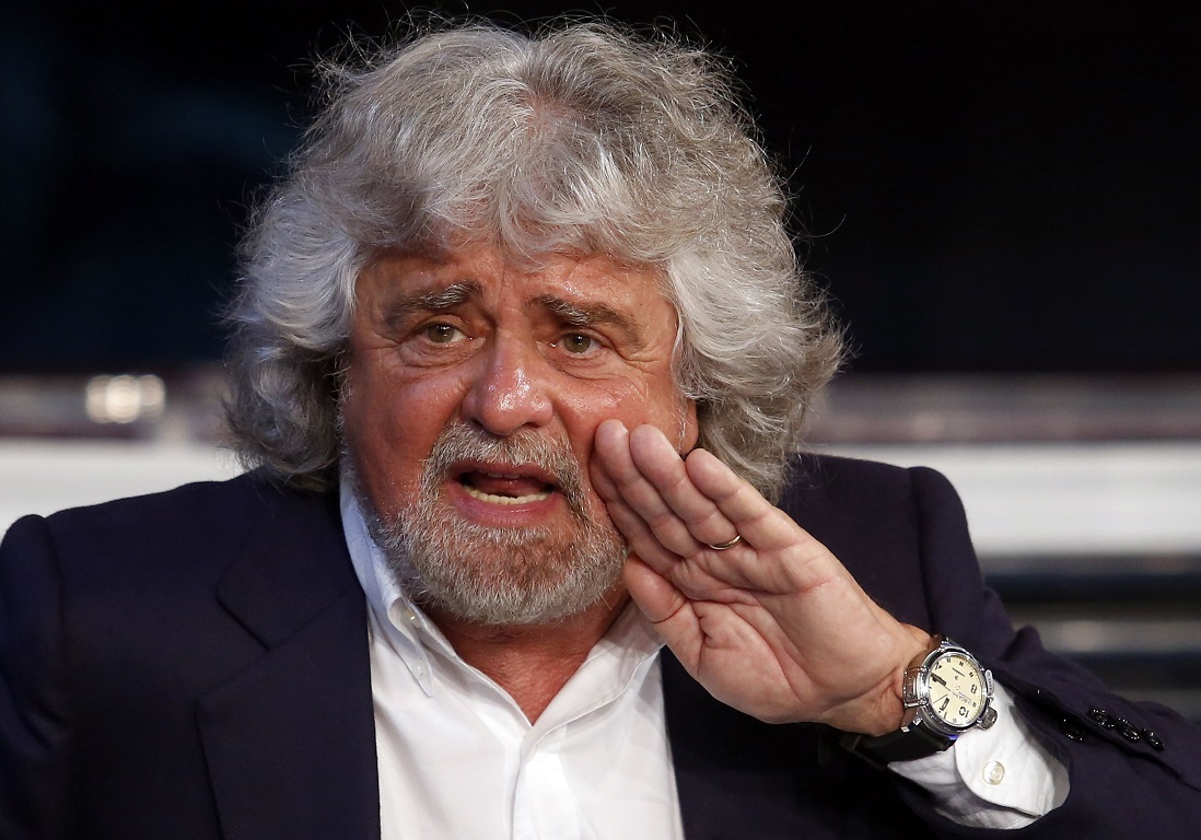 Έκπληξη του Γκρίλο-Θέλει διάλογο με τον Ρέντσι