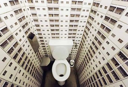 ΦΩΤΟ-Οι πιο περίεργες τουαλέτες