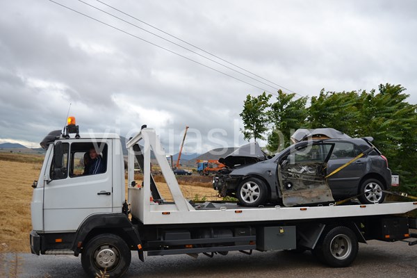 ΒΙΝΤΕΟ-Μητέρα δύο παιδιών έχασε τη ζωή της σε τροχαίο