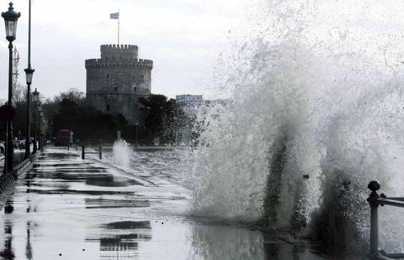 Ισχυρή καταιγίδα στη Θεσσαλονίκη