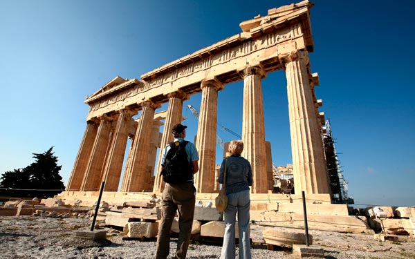 Αυξήθηκαν τα τουριστικά έσοδα