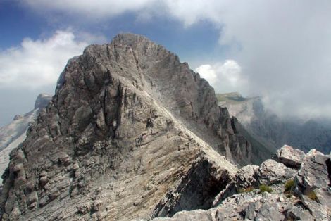 Τουρίστας πέθανε ενώ έκανε ορειβασία στον Όλυμπο