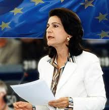 Η Κράτσα νέα πρόεδρος του Ινσ. Δημοκρατίας «Κωνσταντίνος Καραμανλής»