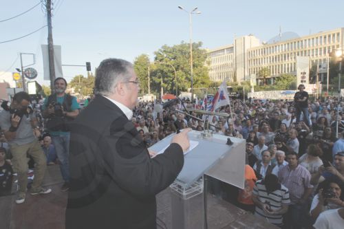 Κουτσούμπας: Δείγμα βάρβαρης πολιτικής το κλείσιμο της ΕΡΤ