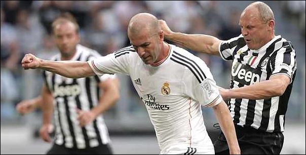 ΒΙΝΤΕΟ-Ο Ζιντάν μαγεύει και στα 42