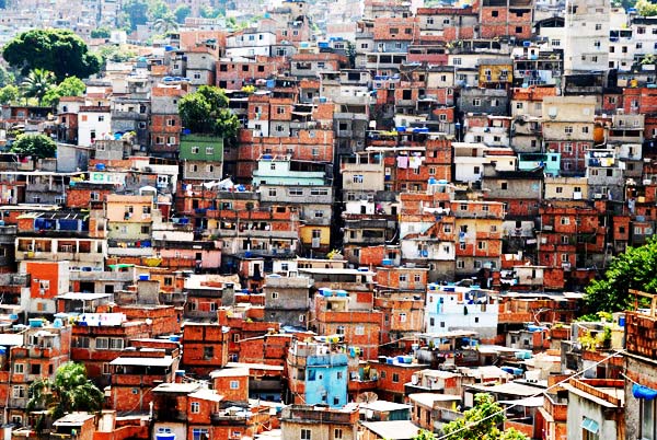 perierga.gr - Rochnha: Η πολυφωτογραφημένη φαβέλα της Βραζιλίας!