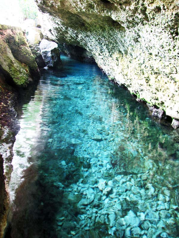 perierga.gr - Η μαγεία ενός "υπόγειου" ποταμού! perierga.gr - Η μαγεία ενός "υπόγειου" ποταμού!