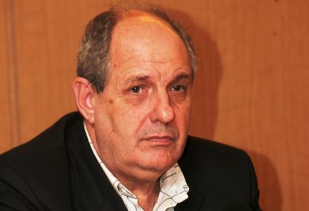 Κουίκ:”Πνιγμένοι” οι Έλληνες από τις οφειλές στο Δημόσιο