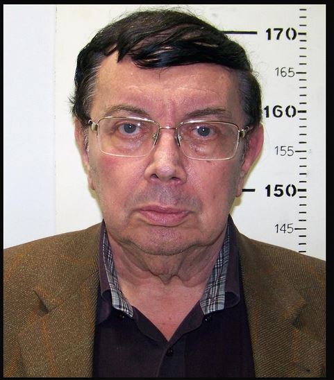 ΦΩΤΟ-Συνελήφθη για πορνογραφία ανηλίκου