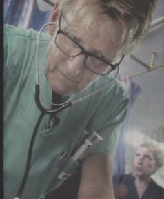 Κατάθεση ψυχής από το γιατρό που μάχεται στο πλευρό των Παλαιστινίων