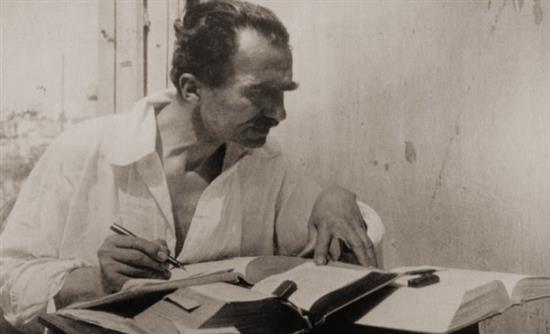 ΦΩΤΟ-Η Ελβετία τιμά τον Καζαντζάκη