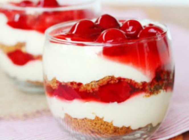 Καλοκαιρινά γλυκά με ελάχιστες θερμίδες