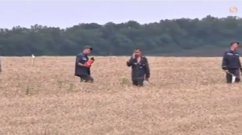 ΒΙΝΤΕΟ-Ρωσόφιλοι αντάρτες κρατούν το “μαύρο κουτί”