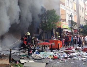 ΦΩΤΟ-Έκρηξη στην Κωνσταντινούπολη