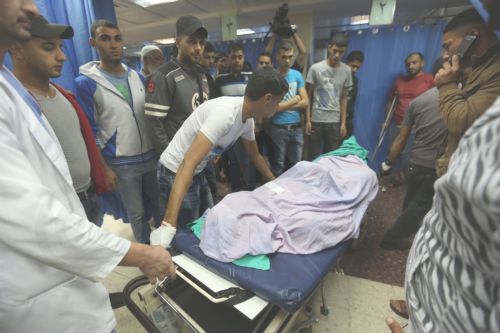 Δύο Παλαιστίνιοι νεκροί από αεροπορικές επιθέσεις