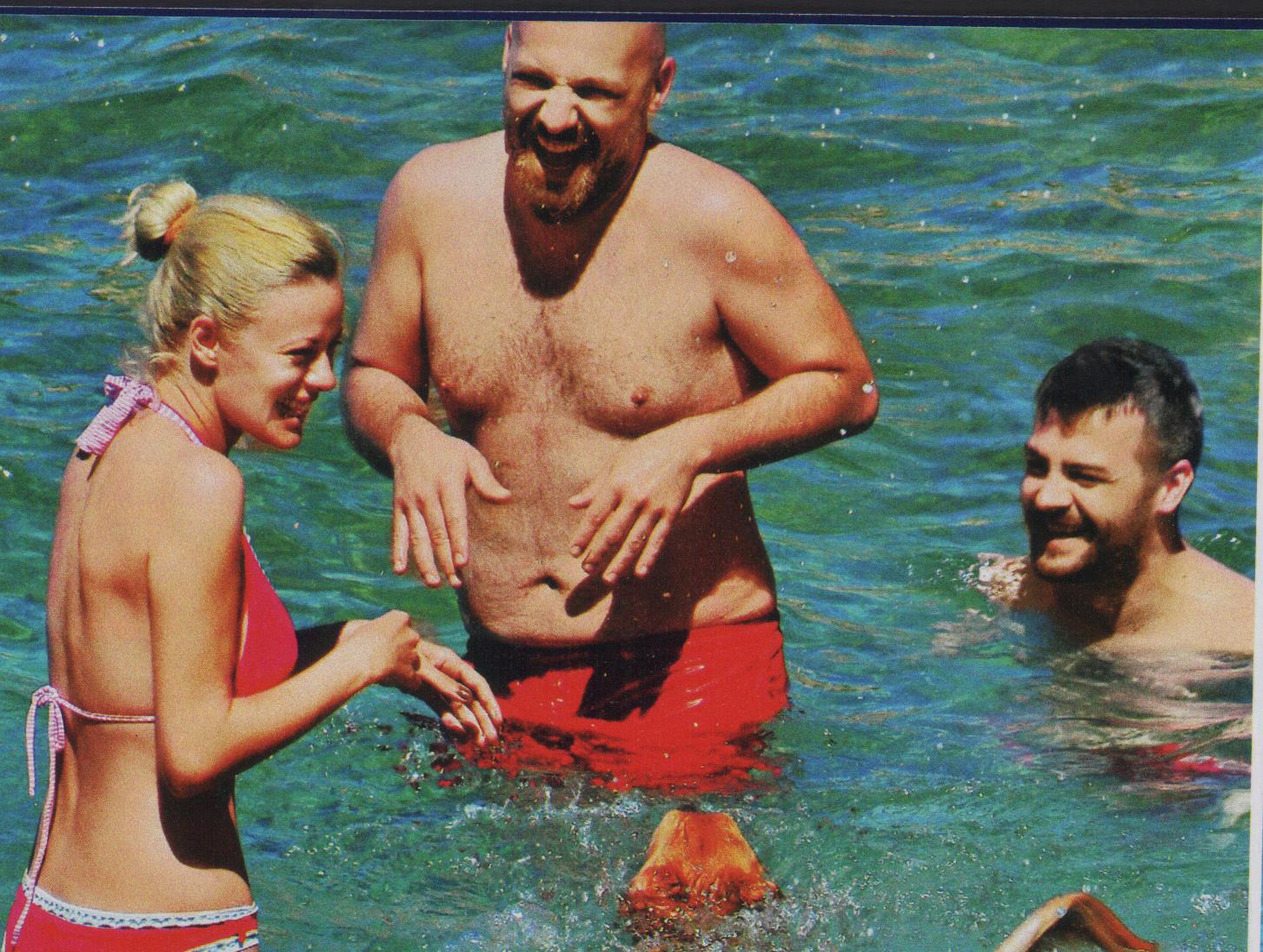 ΦΩΤΟ-Οι διακοπές της Μακρυπούλια με τον Μουτσινά