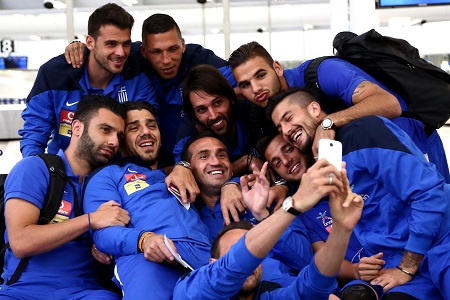 ΦΩΤΟ-Το «τιτίβισμα» της Εθνικής