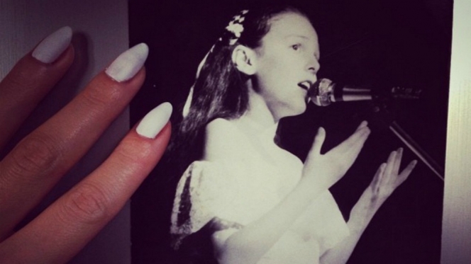 ΦΩΤΟ-Αναγνωρίζετε το κοριτσάκι;