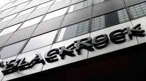 BlackRock: Η Ελλάδα η πιο επικίνδυνη χώρα για χρεοκοπία